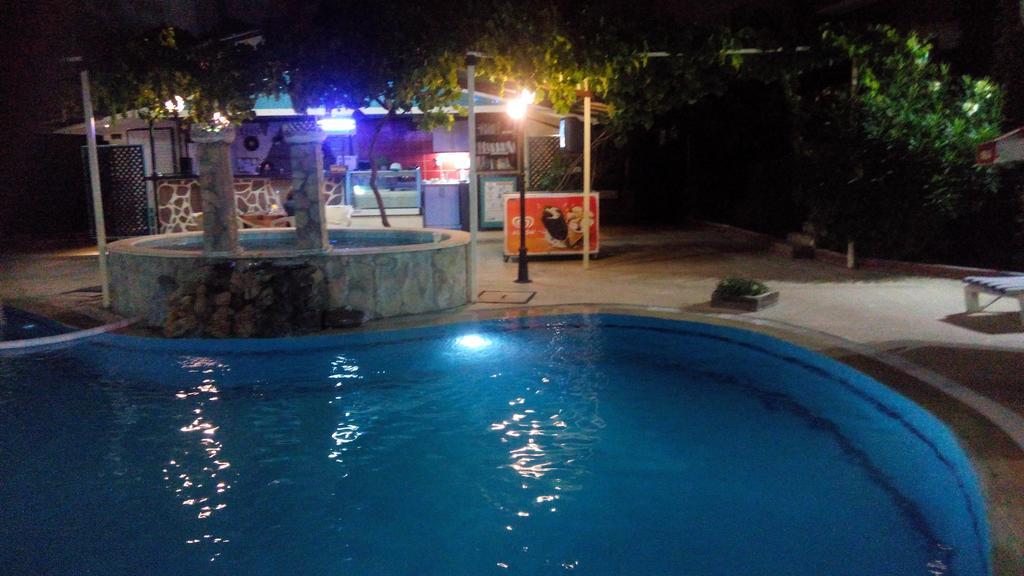 Erciyes Apart Hotel เฟทิเย ภายนอก รูปภาพ